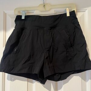 Athleta Trekkie North Short